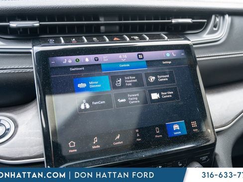 Used 2024 Jeep Grand Cherokee L Limited w/ Luxury Tech Group II AWD/4WD image 9