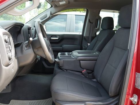 Used 2019 Chevrolet Silverado 1500 Custom Trail Boss w/ Custom Convenience Package AWD/4WD image 10