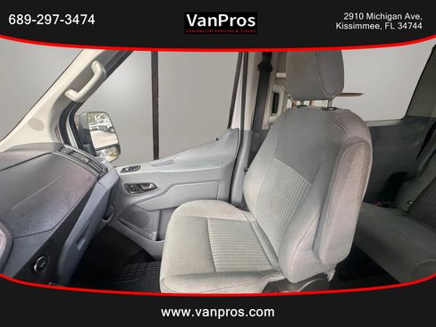 Used 2015 Ford Transit 350 XLT RWD image 10