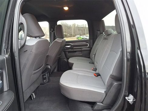 Used 2024 RAM 2500 Big Horn w/ Bed Utility Group image 11