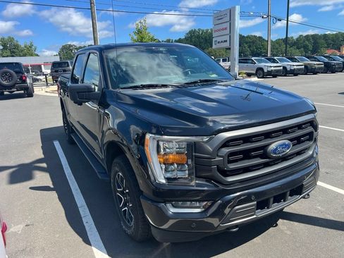Used 2021 Ford F150 XLT w/ Equipment Group 302A High AWD/4WD image 4