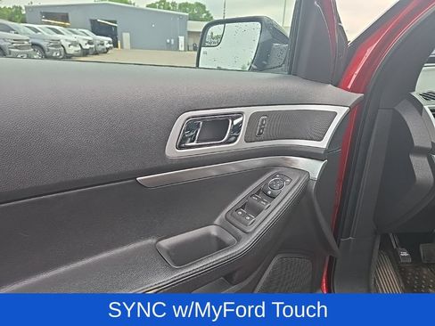 Used 2013 Ford Explorer XLT FWD image 12