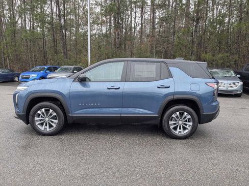 New 2026 Chevrolet Equinox LT w/ Convenience Package II image 7