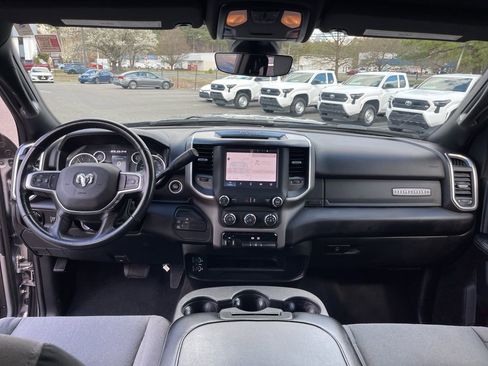 Certified 2024 RAM 2500 Big Horn AWD/4WD image 8