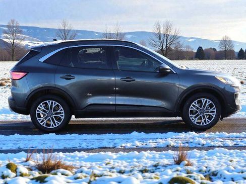 Certified 2020 Ford Escape SEL image 7