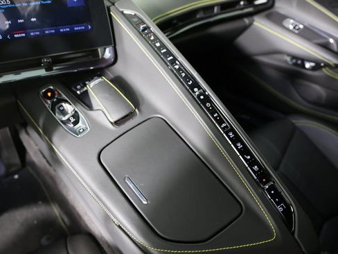 Used 2024 Chevrolet Corvette Z06 w/ Stealth Interior Trim Package image 21