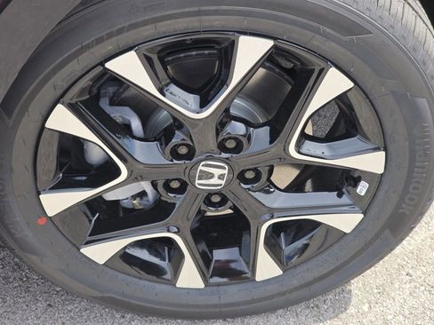 New 2026 Honda HR-V EX-L image 3