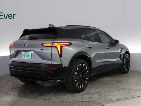 Used 2024 Chevrolet Blazer EV RS AWD/4WD image 3