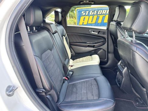 Used 2020 Ford Edge ST-Line FWD image 17