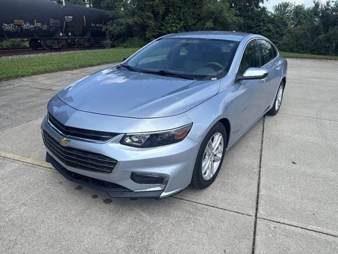 Used 2017 Chevrolet Malibu Hybrid FWD image 1