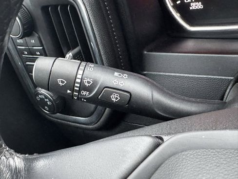 Used 2019 Chevrolet Silverado 1500 LT w/ All-Star Edition image 28