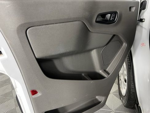 Used 2023 Ford Transit 350 XLT image 26