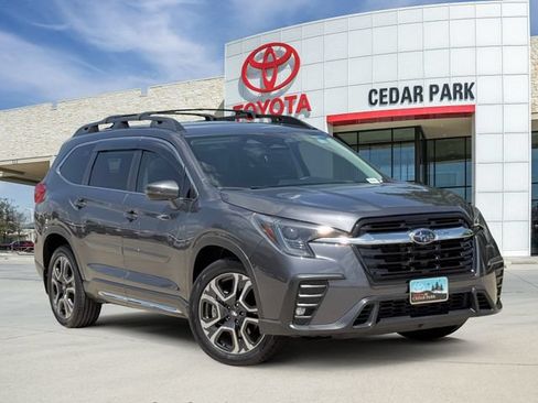 Used 2023 Subaru Ascent Limited AWD/4WD image 1