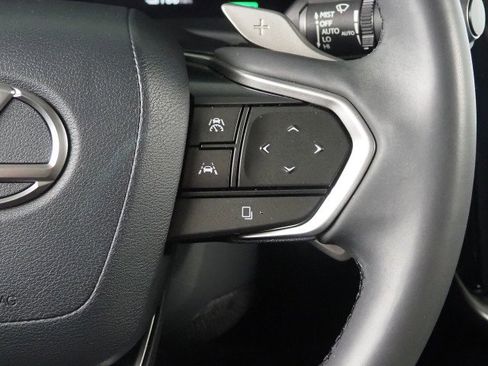 Used 2023 Lexus RZ 450e Premium image 23