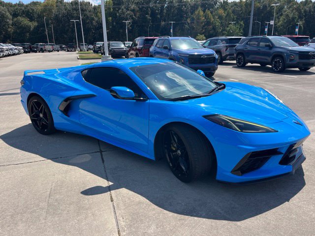 Used 2020 Chevrolet Corvette Stingray Premium Cpe w/ 3LT Preferred Equipment Group RWD image 8
