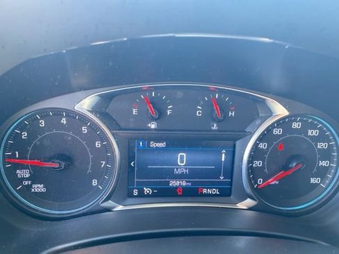 Used 2024 Chevrolet Equinox LT w/ LPO, Floor Liner Package FWD image 23