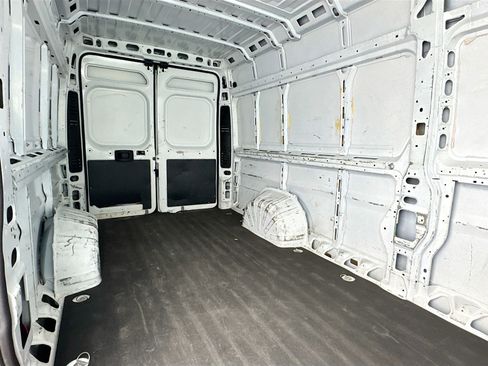 Used 2023 RAM ProMaster 3500 w/ Driver Convenience Group FWD image 16
