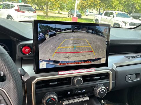 New 2026 Toyota Tacoma TRD Off-Road AWD/4WD image 20