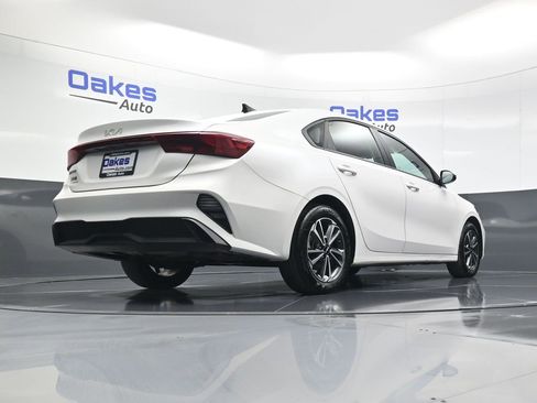 Certified 2024 Kia Forte LXS w/ LXS Technology Package image 42