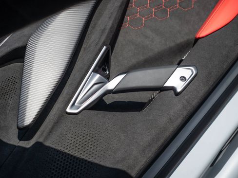 Used 2024 Lamborghini Revuelto AWD/4WD image 52
