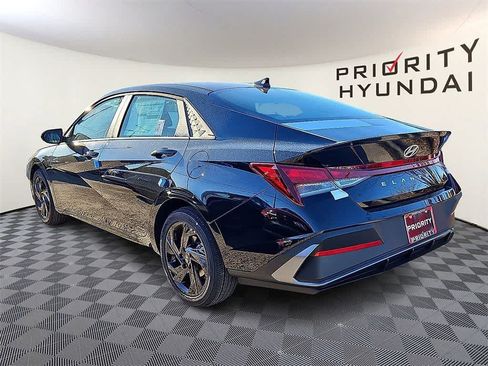 New 2026 Hyundai Elantra Sport FWD image 6