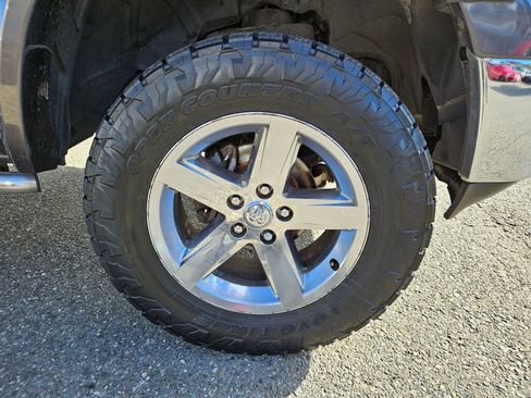 Used 2014 RAM 1500 Classic SLT w/ Remote Start & Security Group image 13