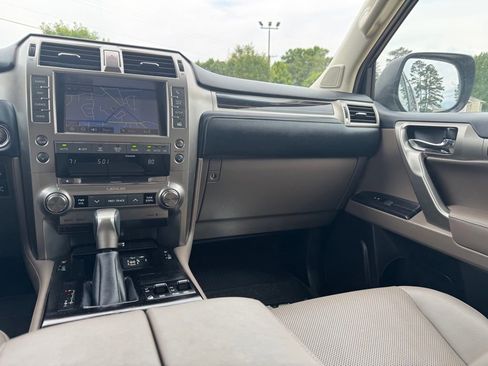 Used 2021 Lexus GX 460 Premium AWD/4WD image 15