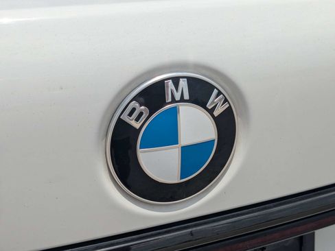 Used 2022 BMW 750i xDrive w/ M Sport Package AWD/4WD image 15