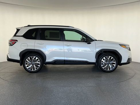 New 2026 Subaru Forester Touring image 2