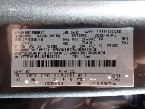 Certified 2022 Ford F150 Lariat w/ Equipment Group 502A High image 23