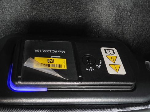 Used 2024 Kia Niro Wave w/ Wave Preserve Package FWD image 24