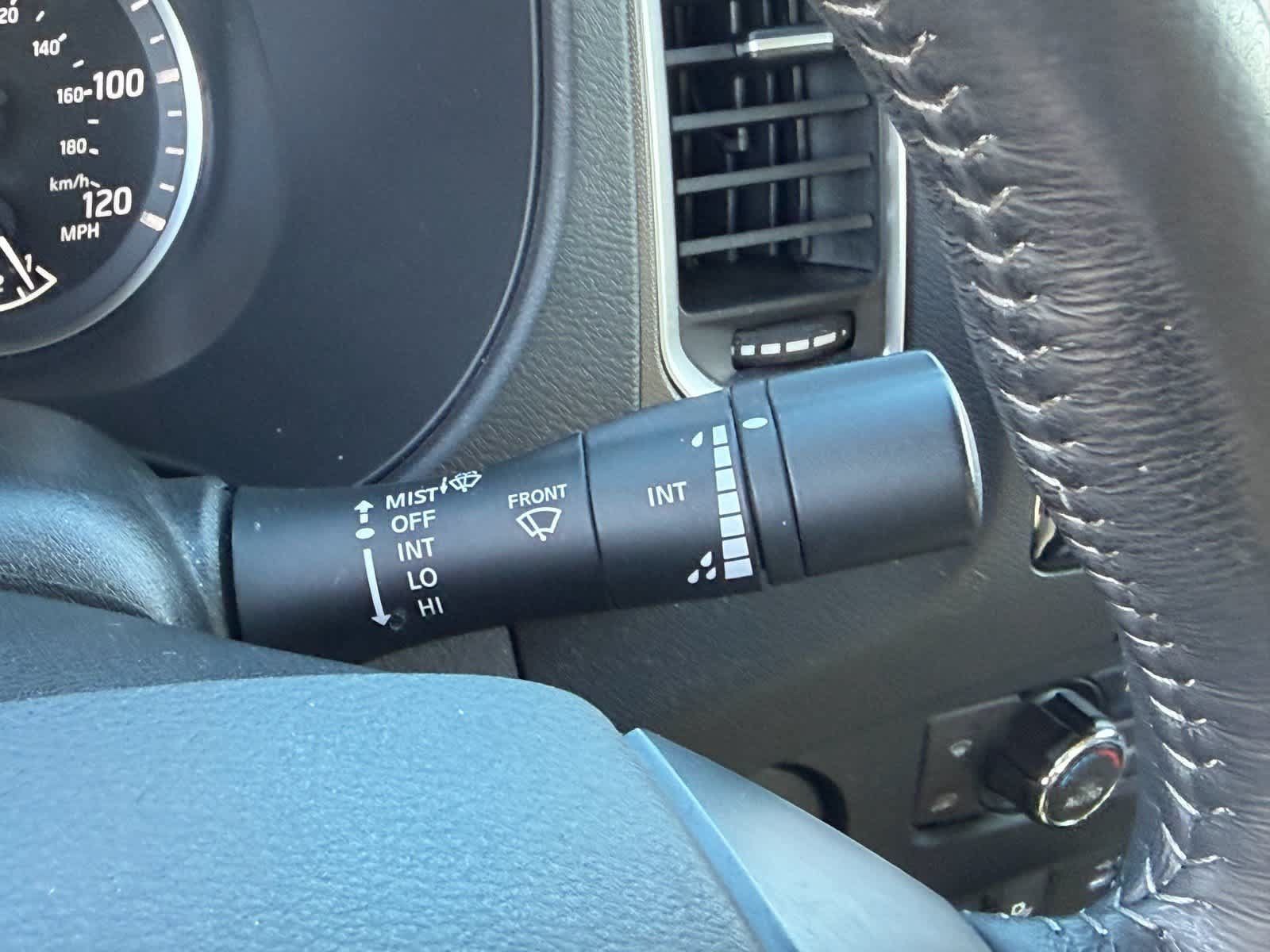 Certified 2022 Nissan Frontier SV RWD image 17