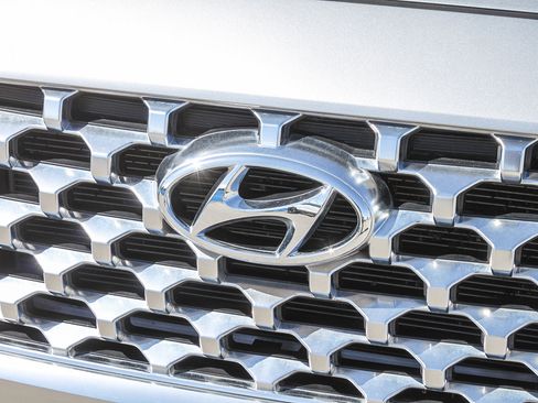 Used 2022 Hyundai Santa Fe SEL image 6