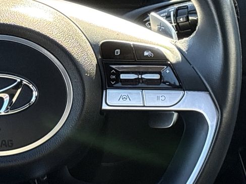 Used 2022 Hyundai Santa Cruz SEL Premium image 24