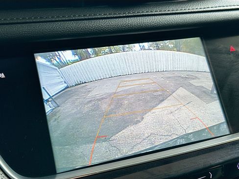 Used 2019 Cadillac XT5 Luxury FWD image 13