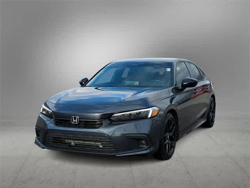 Used 2023 Honda Civic Sport image 4