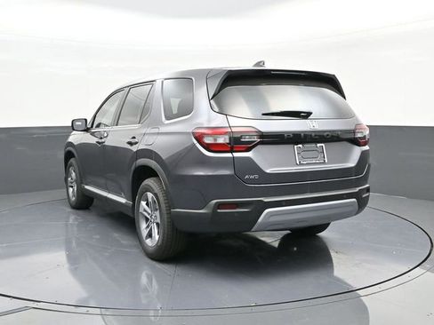 New 2025 Honda Pilot EX-L image 8