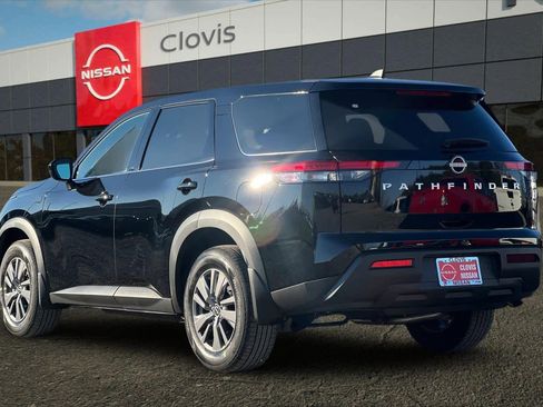 New 2025 Nissan Pathfinder S image 7