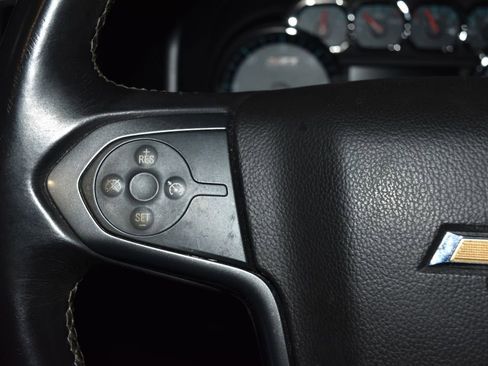 Used 2017 Chevrolet Silverado 1500 LT w/ All Star Edition image 7