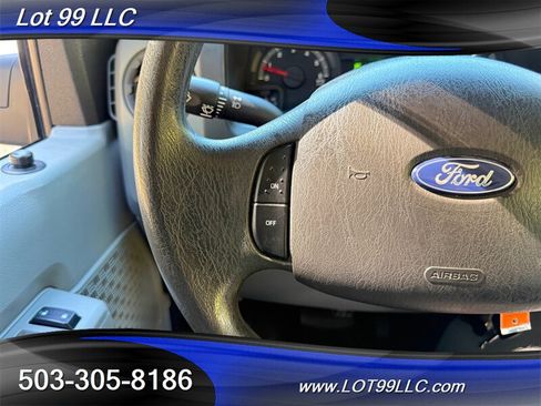 Used 2012 Ford E-350 and Econoline 350 Extended Super Duty w/ Commercial Cargo Van Pkg RWD image 34