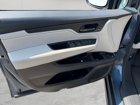 Used 2025 Honda Odyssey EX-L image 14