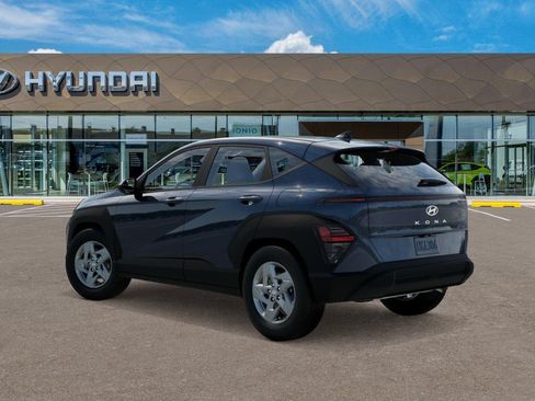 New 2027 Hyundai Kona SE FWD image 5
