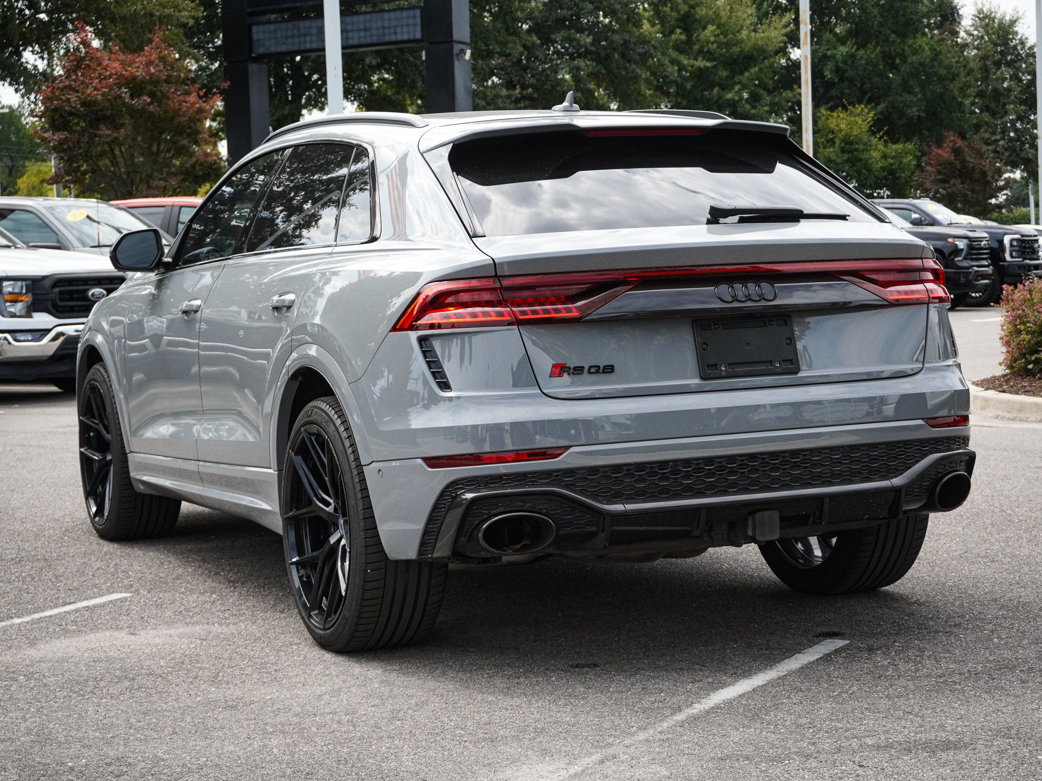 Used 2022 Audi RS Q8 AWD/4WD image 8
