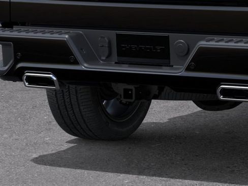 New 2026 Chevrolet Silverado 1500 High Country AWD/4WD image 14