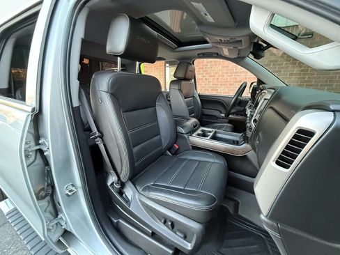 Used 2018 GMC Sierra 1500 Denali AWD/4WD image 17