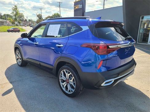 Used 2021 Kia Seltos SX w/ SX Sunroof Package image 8