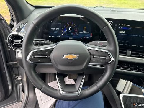 Used 2026 Chevrolet Equinox LT w/ Convenience Package II AWD/4WD image 18