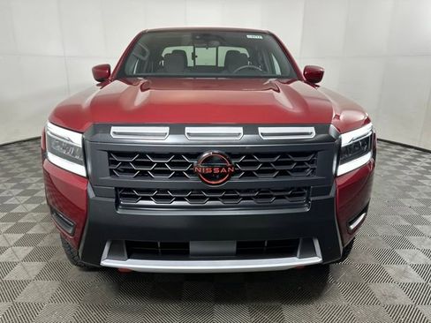 Certified 2025 Nissan Frontier PRO-4X image 8