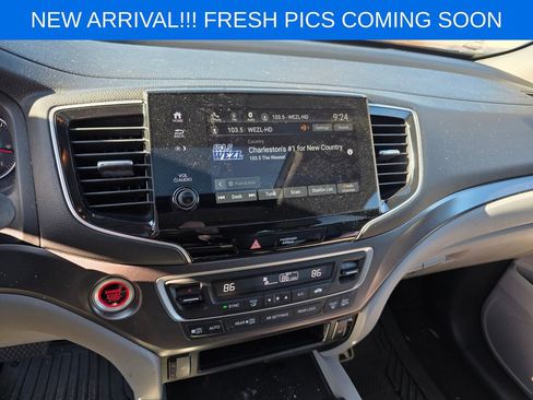 Used 2021 Honda Pilot EX-L image 11