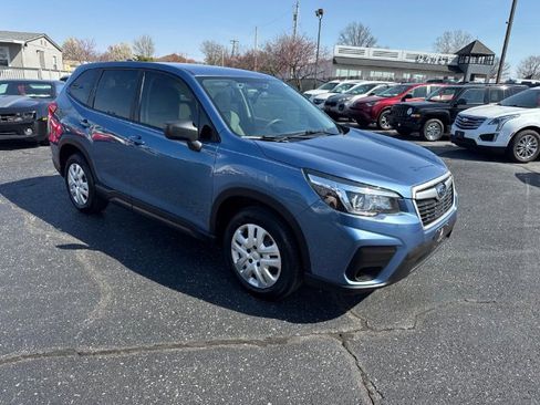 Used 2019 Subaru Forester image 7